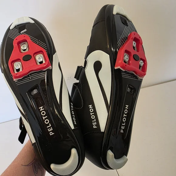 Peloton Cycling Shoes - Men Size 45 - Picture 6 of 6